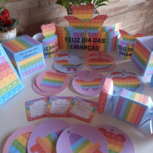 Mini kit dia das crianças: pop it