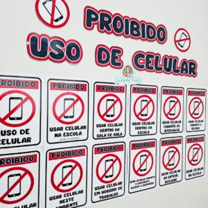 Placas proibido uso de celular nas escolas