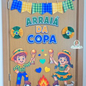 Decoração de porta: festa junina copa do mundo